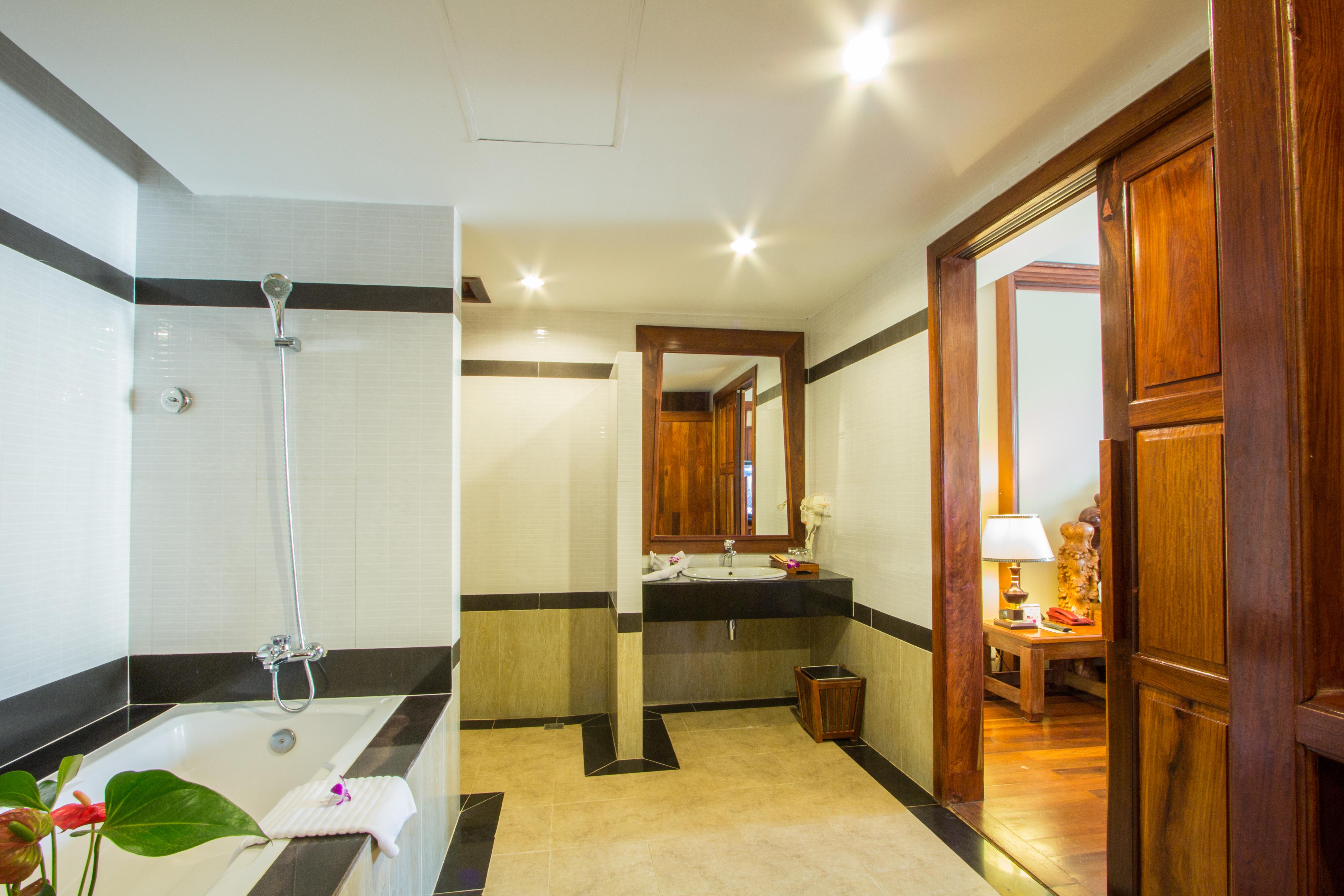 Royal Empire Hotel Сиемрип Экстерьер фото