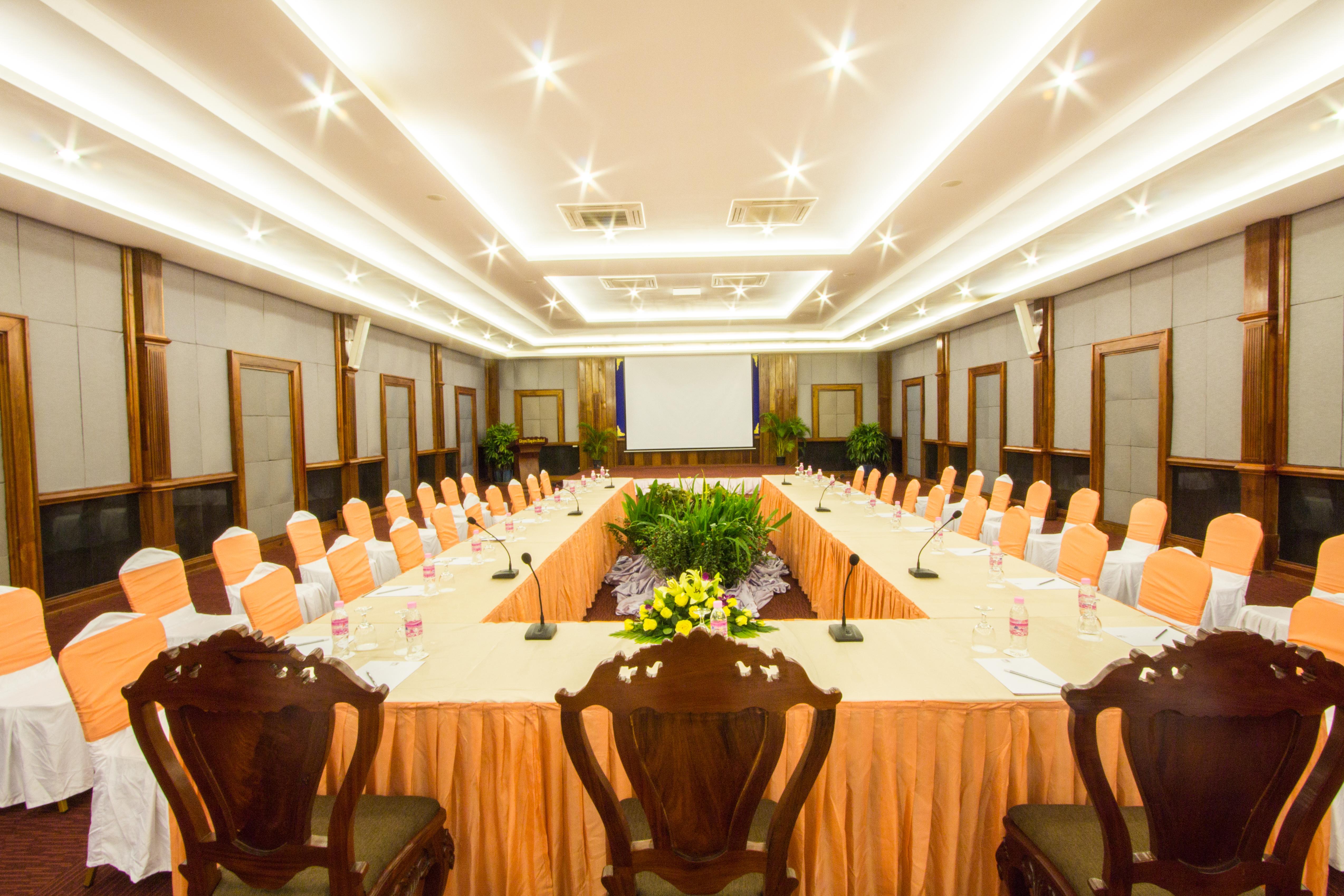 Royal Empire Hotel Сиемрип Экстерьер фото