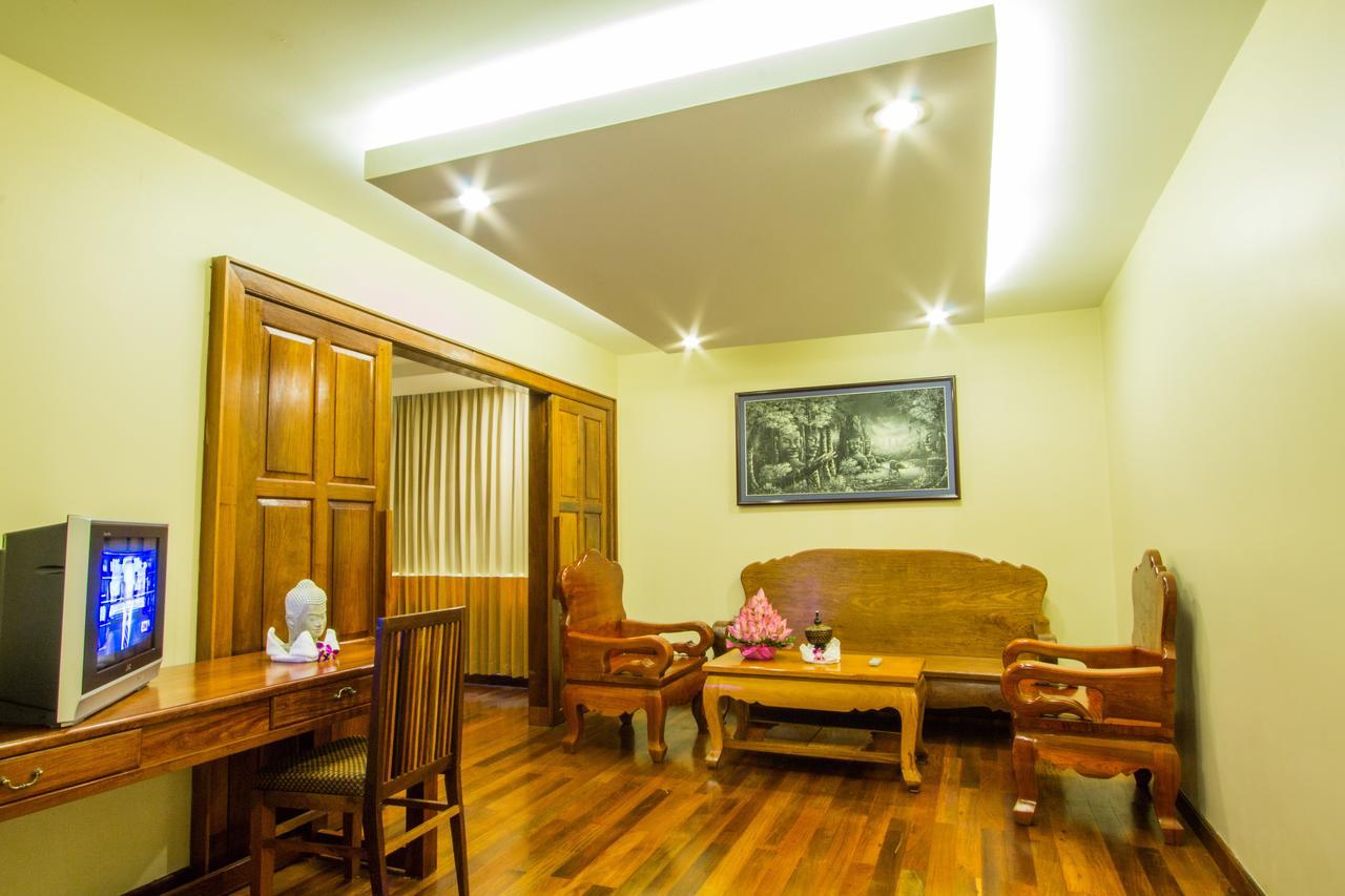Royal Empire Hotel Сиемрип Экстерьер фото